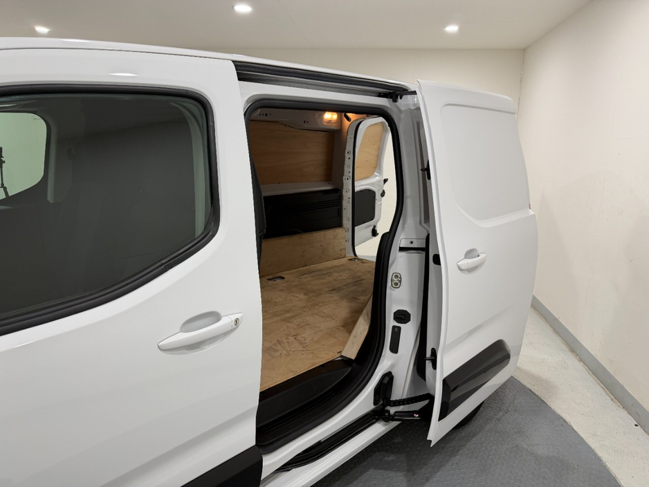2024 Citroen Berlingo 1.5L Diesel For Sale Images