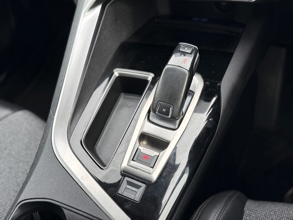 2019 Peugeot 3008 1.5L Diesel For Sale Images