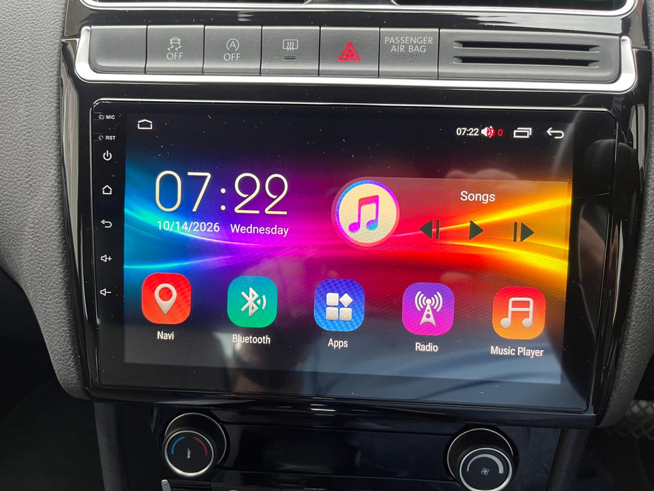 2015 Volkswagen Polo 1.4L Petrol For Sale Images