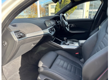 2022 BMW 3 Series 2L Petrol Plug-in Hybrid For Sale Images