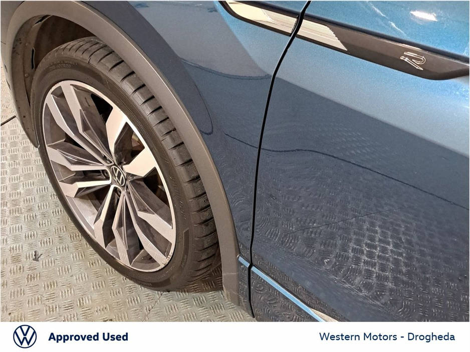 Volkswagen Tiguan R-Line — thumbnail 25