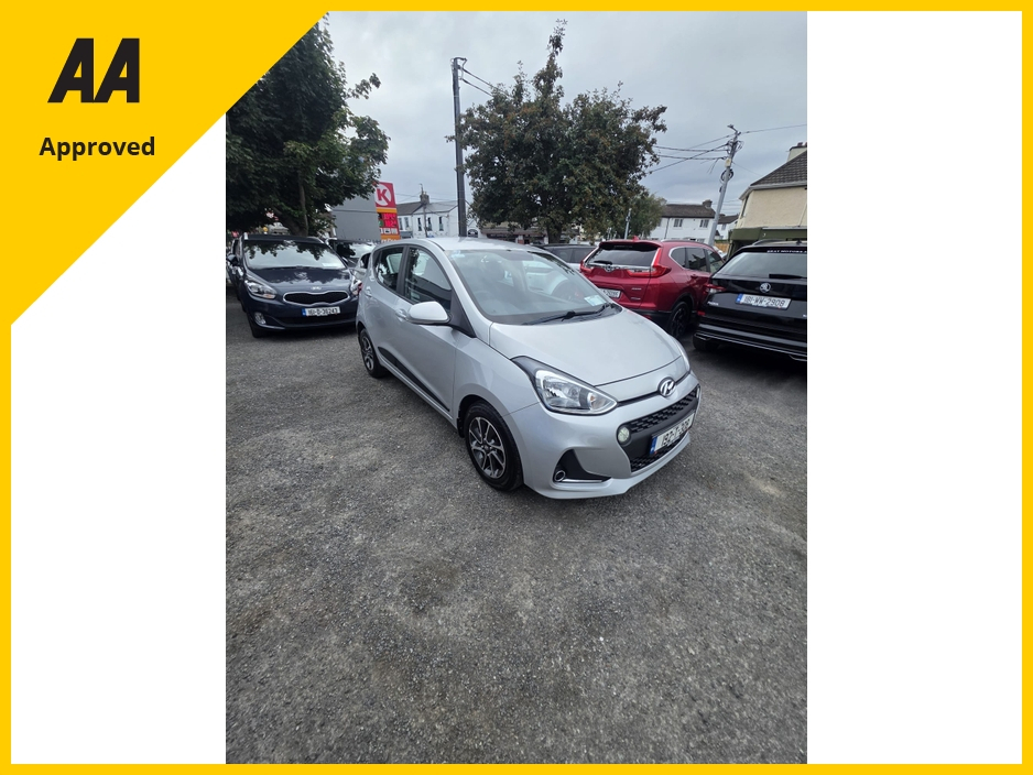 Hyundai i10 DELUXE 4DR — thumbnail 12