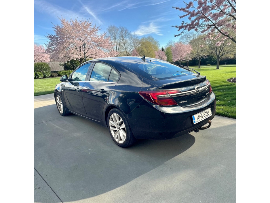 2014 Opel Insignia 2L Diesel For Sale Images