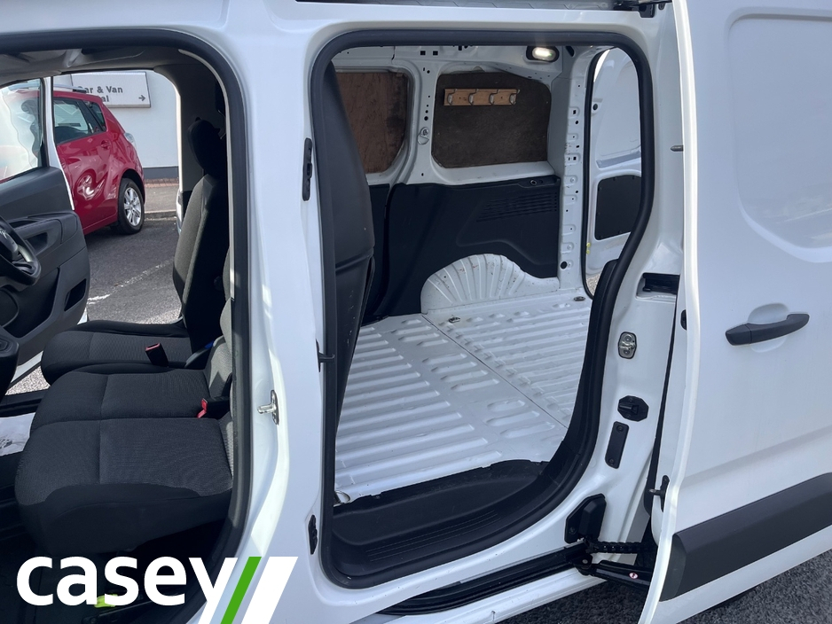 2021 Citroen Berlingo 1.5L Diesel For Sale Images
