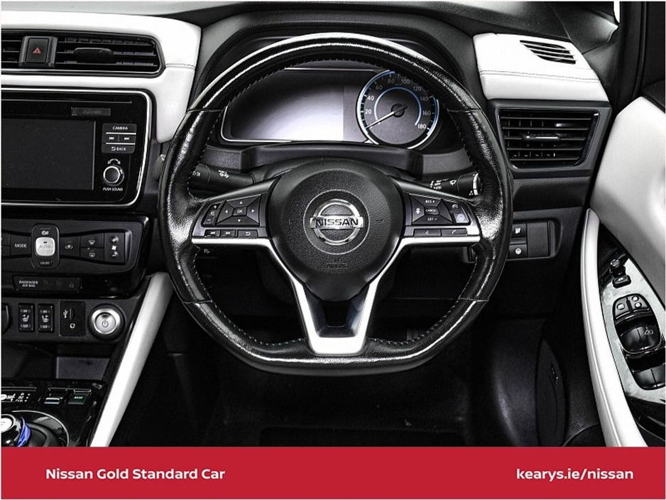 Nissan Leaf SVE 62 kWh - TOP SPEC. IRISH CAR WITH A FULL SERVICE HISTORY — thumbnail 22