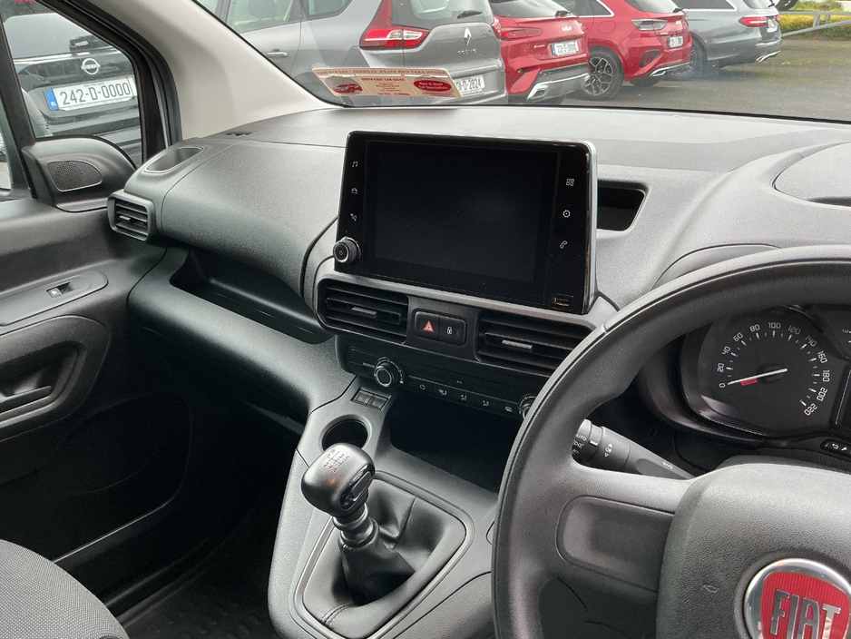 2023 Fiat Doblo 1.5L Diesel For Sale Images