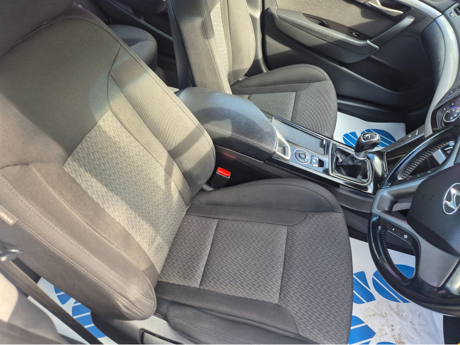 2015 Hyundai i40 1.7L Diesel For Sale Images