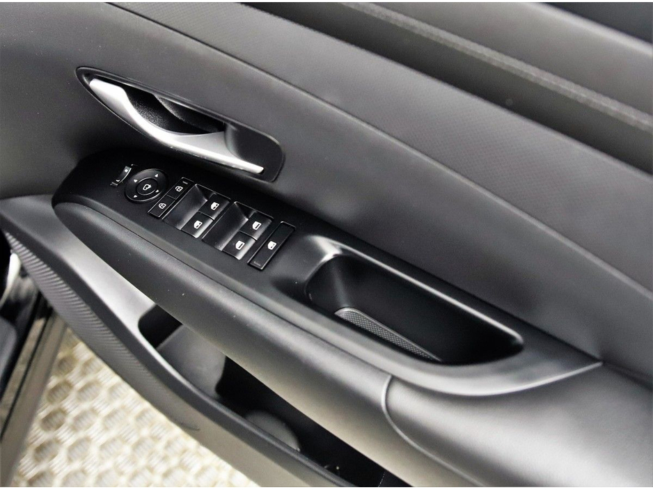 Hyundai Tucson 1.6 CRDI COMFORT PLUS 6SPD — thumbnail 26