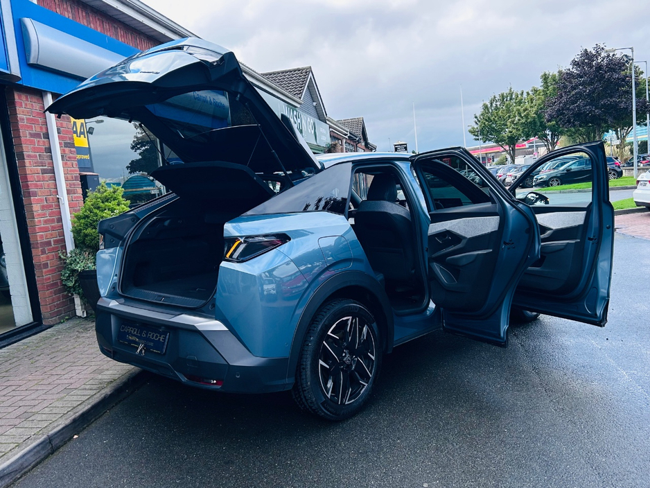 2025 Peugeot 3008 1.2L Petrol For Sale Images