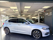 Fiat Tipo HB 1.6 E-TORQ 110HP AUTO LOUNG