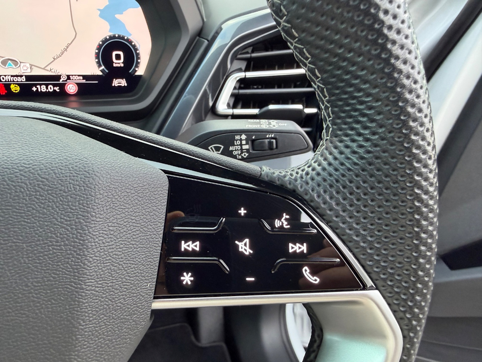 Audi Q4 e-tron S-Line - 40 Etron - 82KWh — thumbnail 16