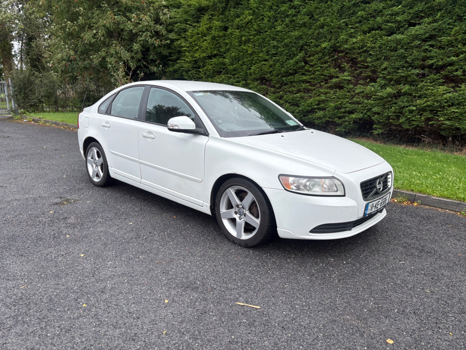 2011 Volvo S40 1.6L Diesel For Sale Images