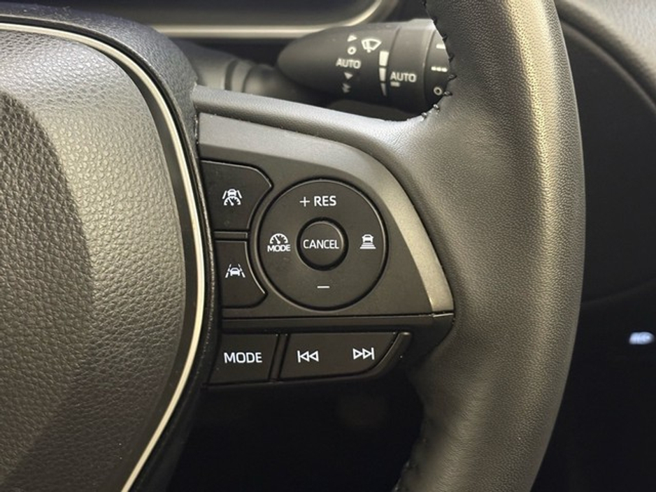 Toyota Corolla Cross Sport Hybrid — thumbnail 16