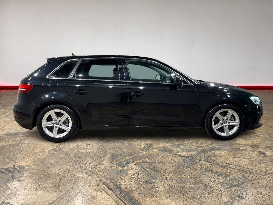 Audi A3 1.4 TSI AUTOMATIC - FACTORY ALLOYS - CRUISE CONTROL — thumbnail 2