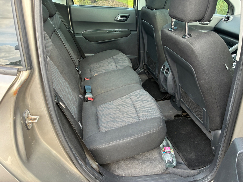 2011 Peugeot 3008 1.6L Diesel For Sale Images