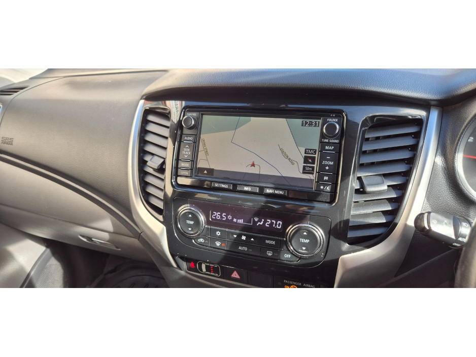 2016 Mitsubishi L200 2.4L Diesel For Sale Images