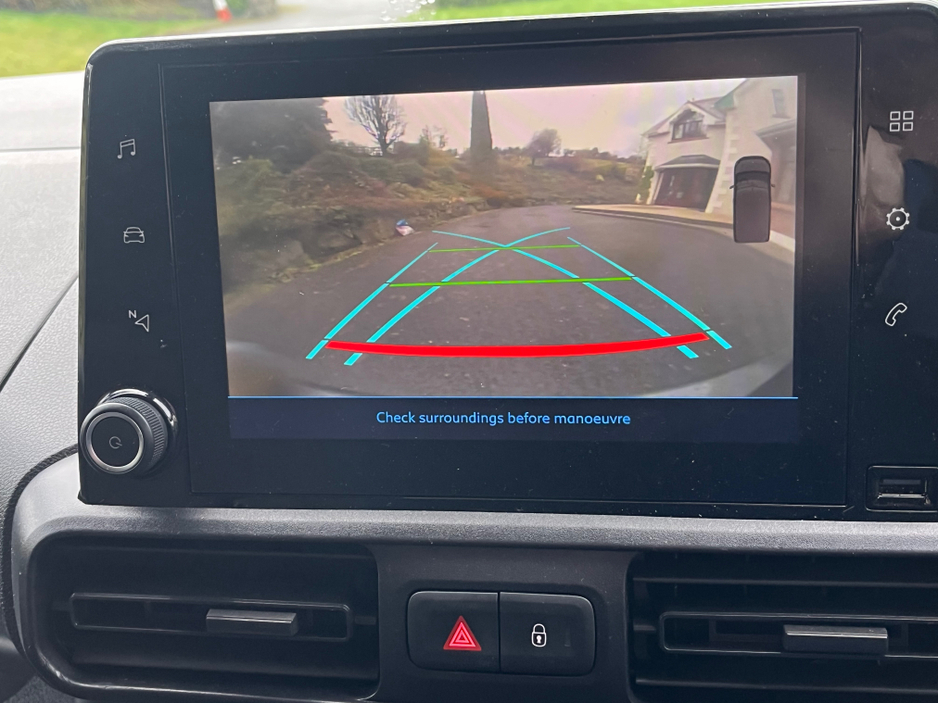 2023 Peugeot Partner 1.5L Diesel For Sale Images
