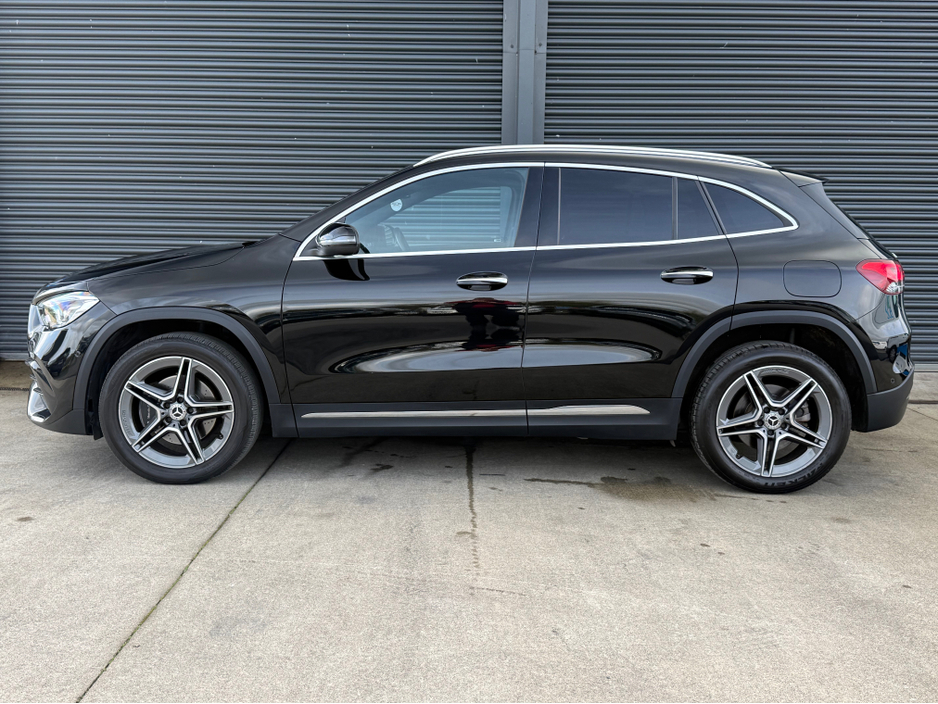2022 Mercedes-Benz GLA Class 1.3L Petrol Plug-in Hybrid For Sale Images