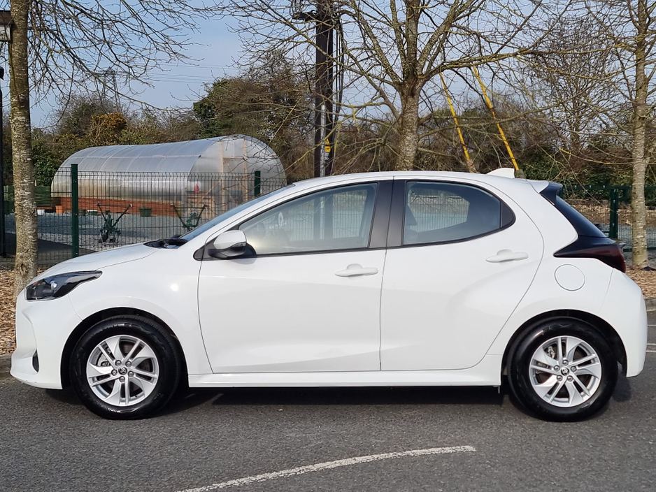 2024 Toyota Yaris 1.5L Petrol Hybrid For Sale Images