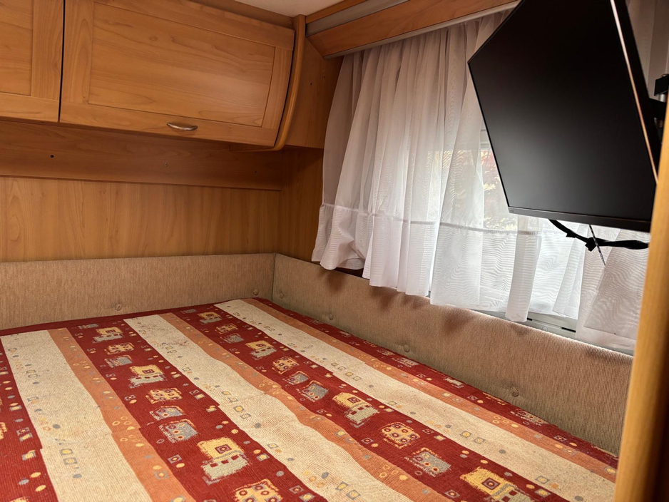 2004 Burstner Elegance 2.8L Diesel For Sale Images