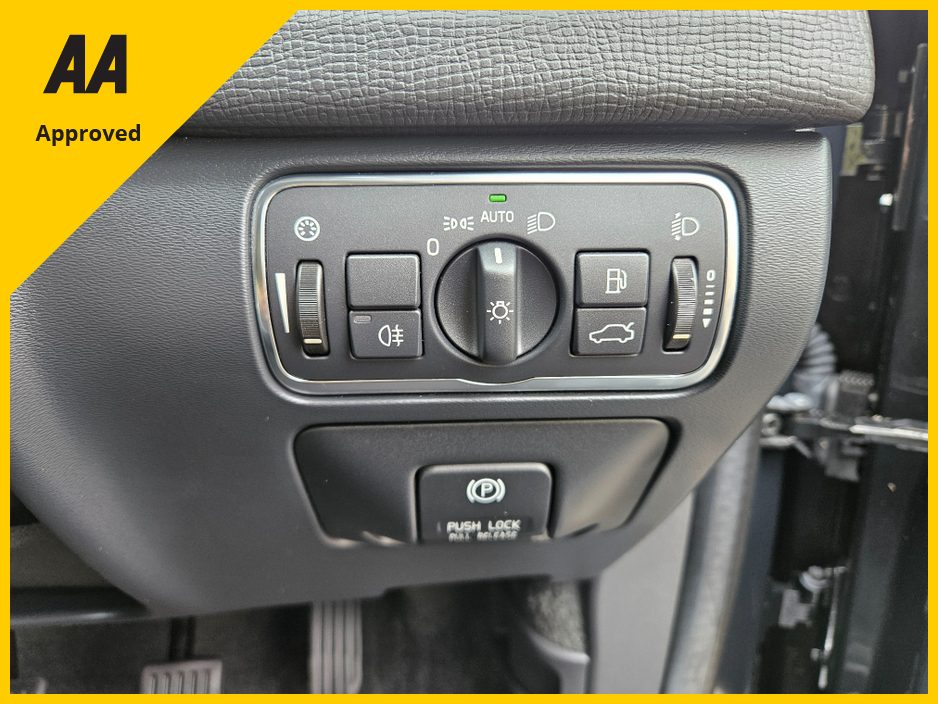 2013 Volvo XC60 2.4L Diesel For Sale Images