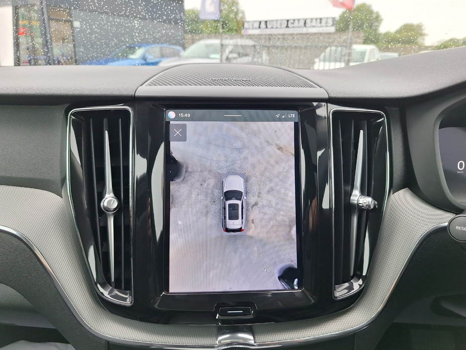 2023 Volvo XC60 2L Petrol Plug-in Hybrid For Sale Images