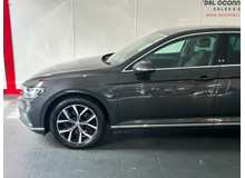2021 Volkswagen Passat 2.0L Diesel For Sale Images