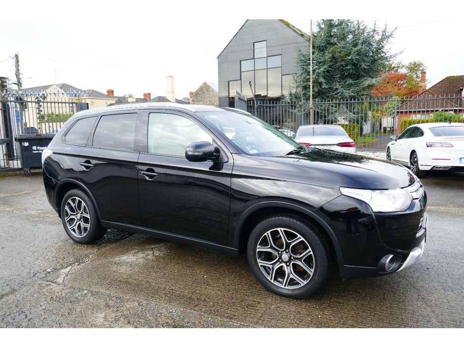2015 Mitsubishi Outlander 2.3L Diesel For Sale Images