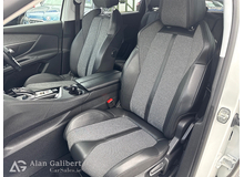 2020 Peugeot 5008 1.5L Diesel For Sale Images