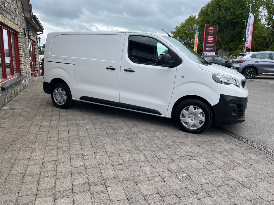 2017 Peugeot Expert 2L Diesel For Sale Images