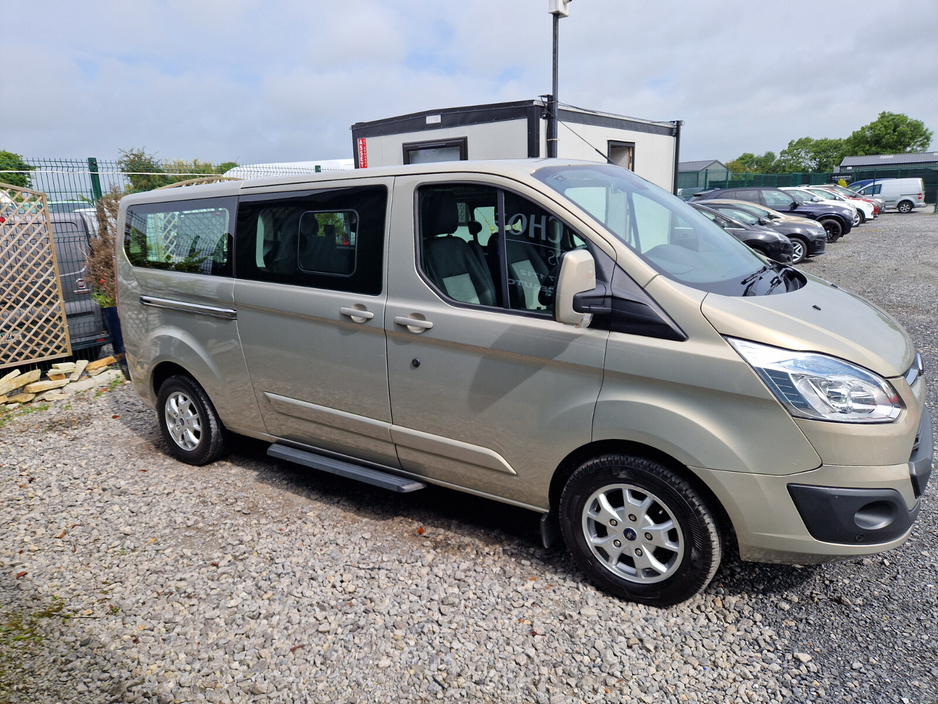 2014 Ford Tourneo 2.2L Diesel For Sale Images