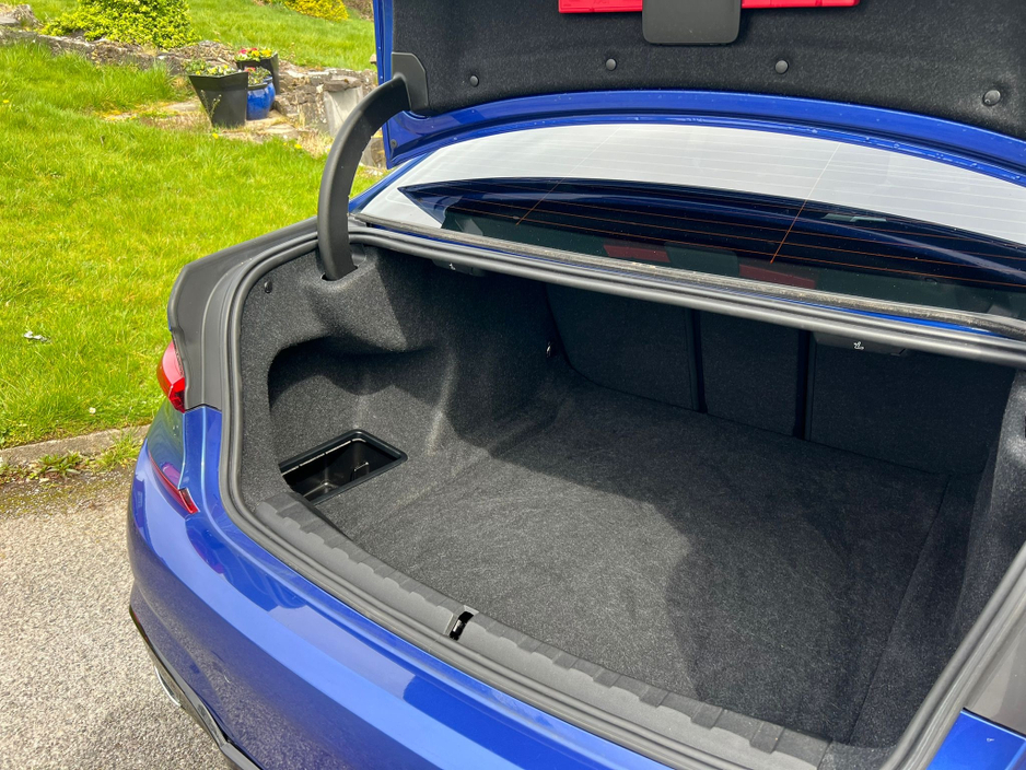 2019 BMW 3 Series 2L Diesel For Sale Images