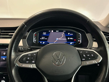 2022 Volkswagen Passat 2L Diesel For Sale Images