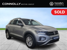Volkswagen T-Roc 1.0 TSI 110HP - Rear View Camera
