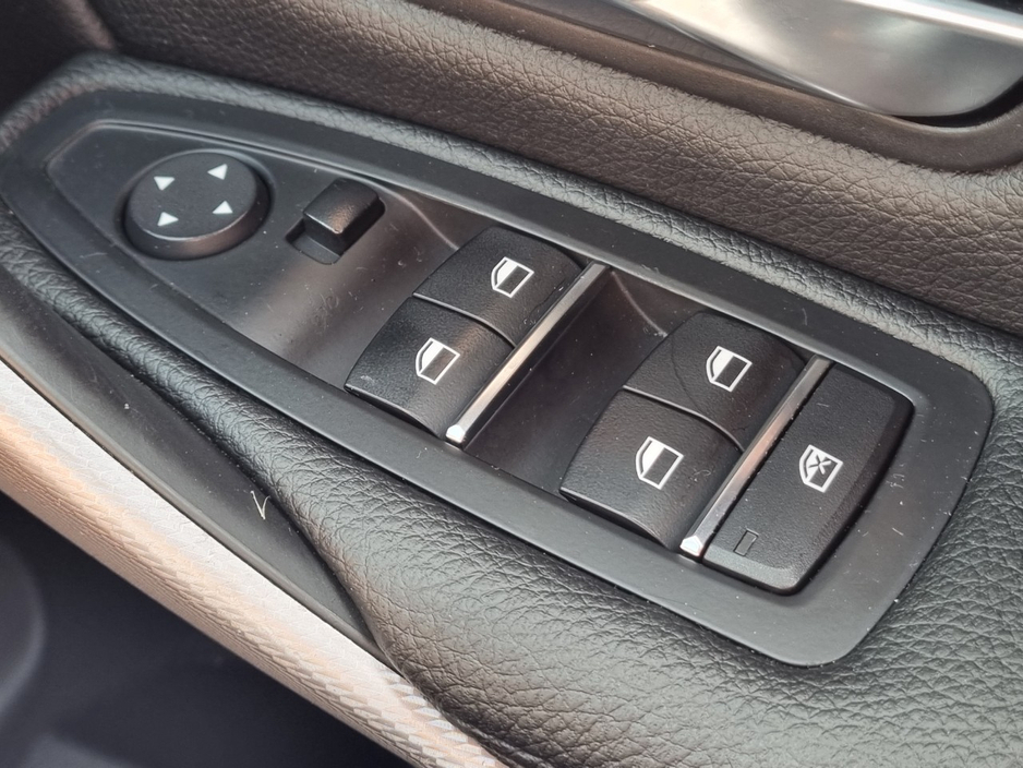 2018 BMW 3 Series 2L Petrol Hybrid For Sale Images