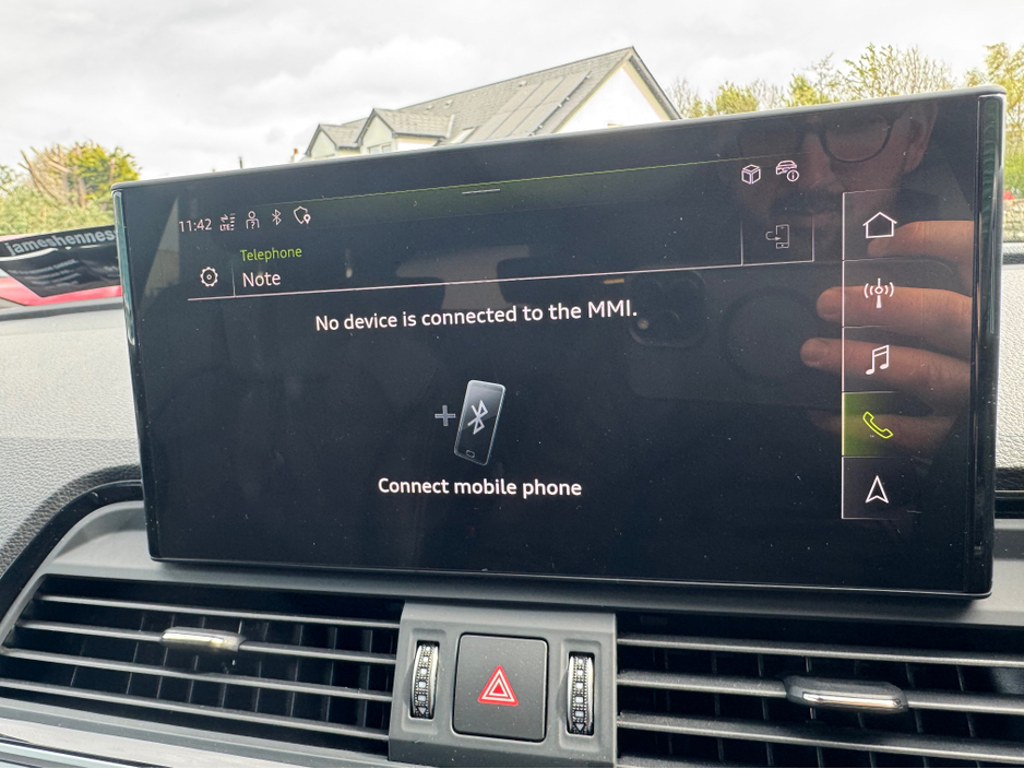 2024 Audi Q5 2L Petrol Plug-in Hybrid For Sale Images