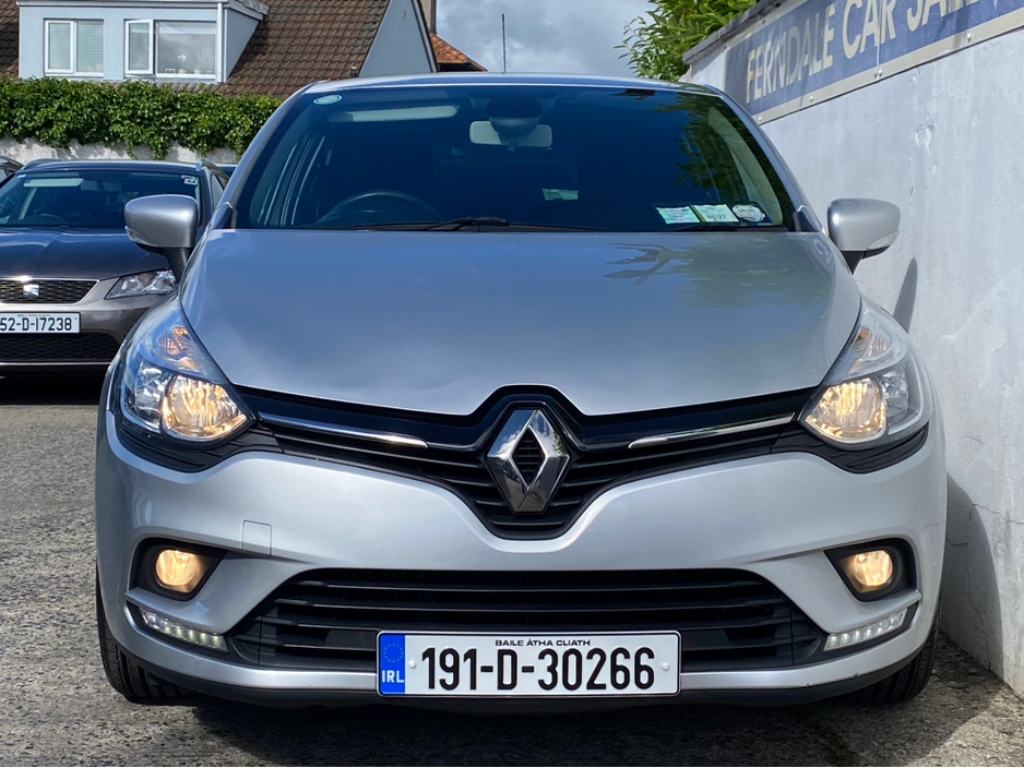 2019 Renault Clio 0.9L Petrol For Sale Images