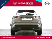 Nissan Juke Hybrid SV Premium 2T MY24.1...