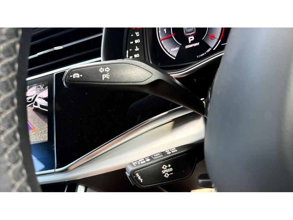 2023 Audi Q8 3L Diesel For Sale Images