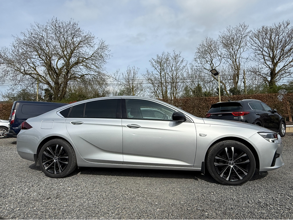 2022 Opel Insignia 1.5L Diesel For Sale Images