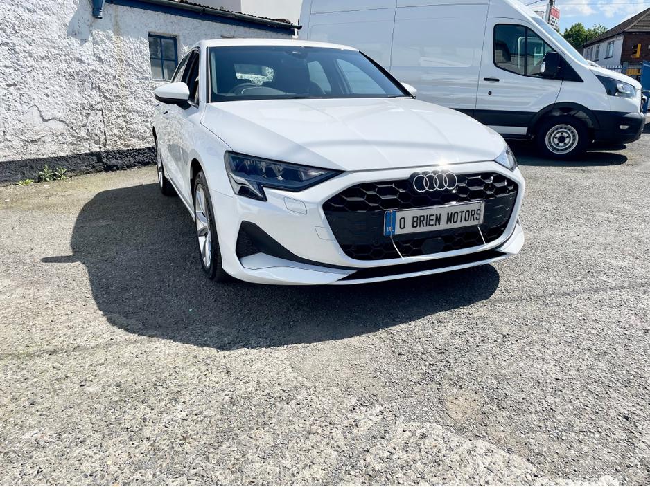 2025 Audi A3 1.5L Petrol Plug-in Hybrid For Sale Images