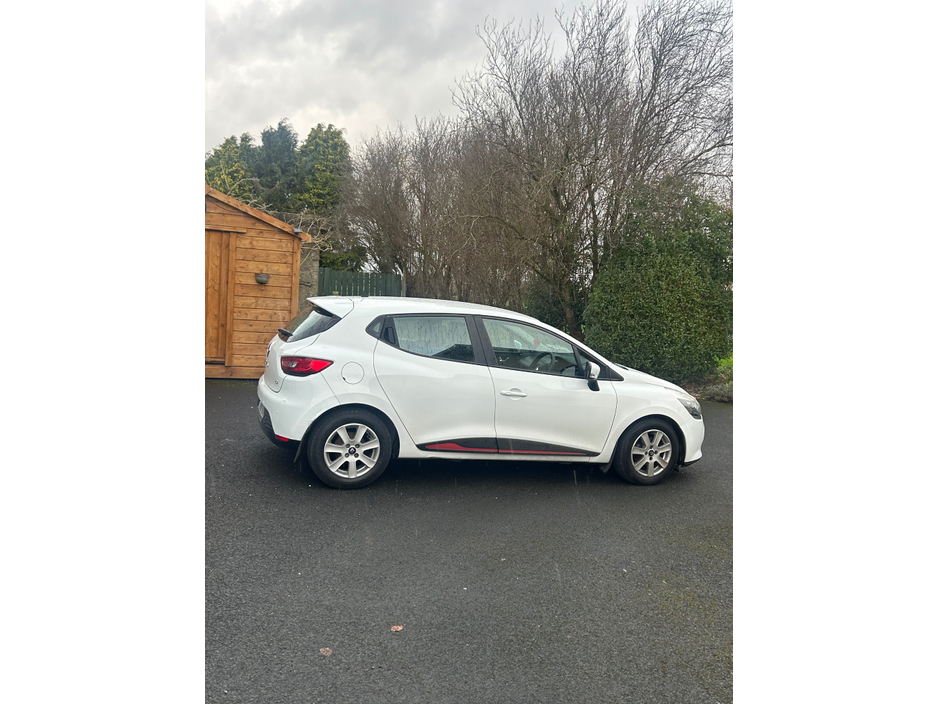 2015 Renault Clio 1.5L Diesel For Sale Images