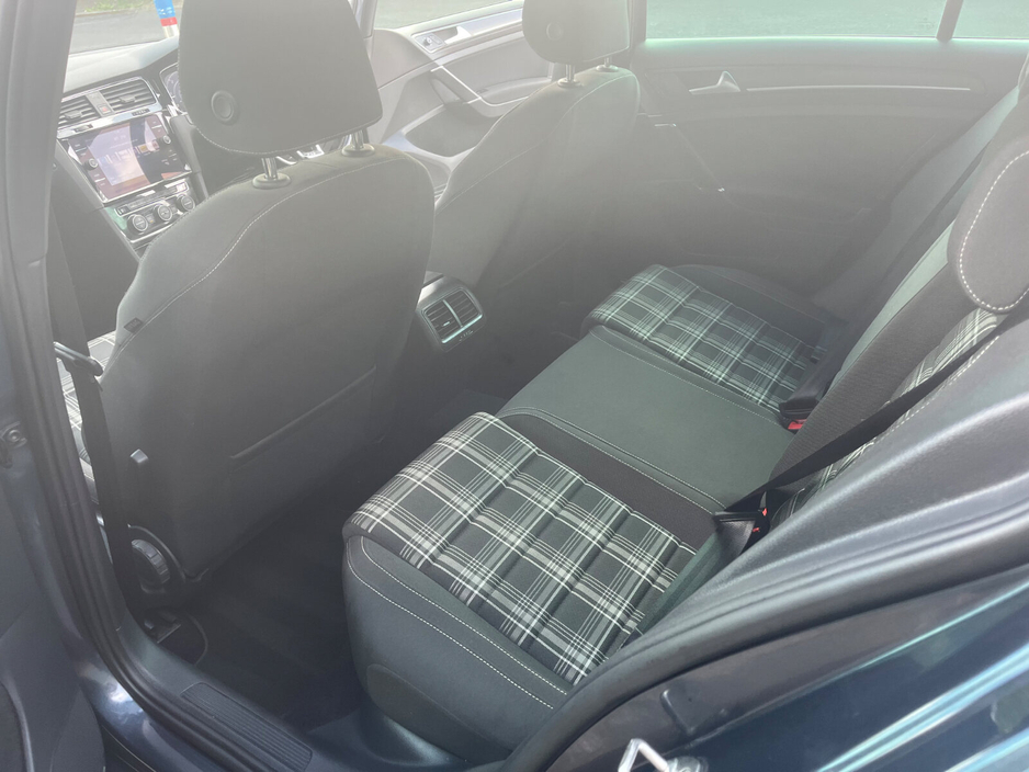 2018 Volkswagen Golf 2L Diesel For Sale Images