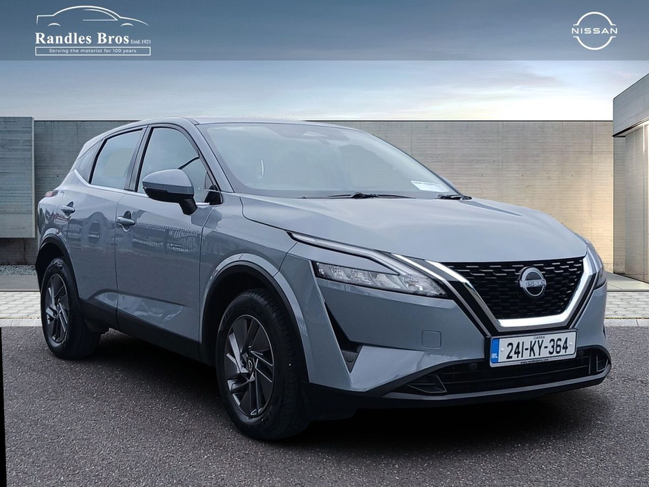 Nissan Qashqai 1.3 PET MILD HYBRID SV