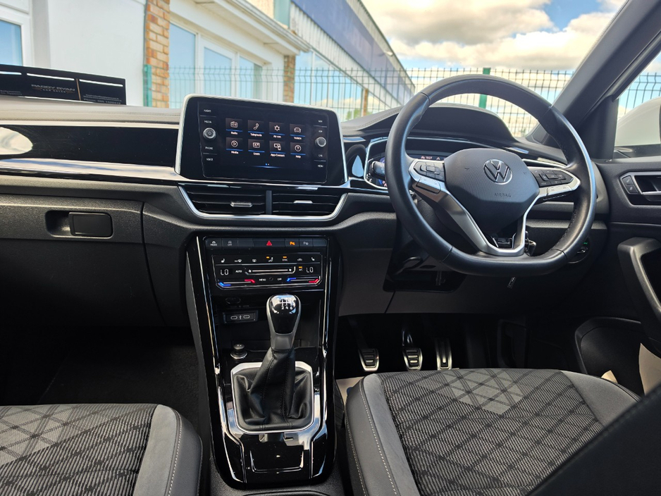 2024 Volkswagen T-Roc 1L Petrol For Sale Images