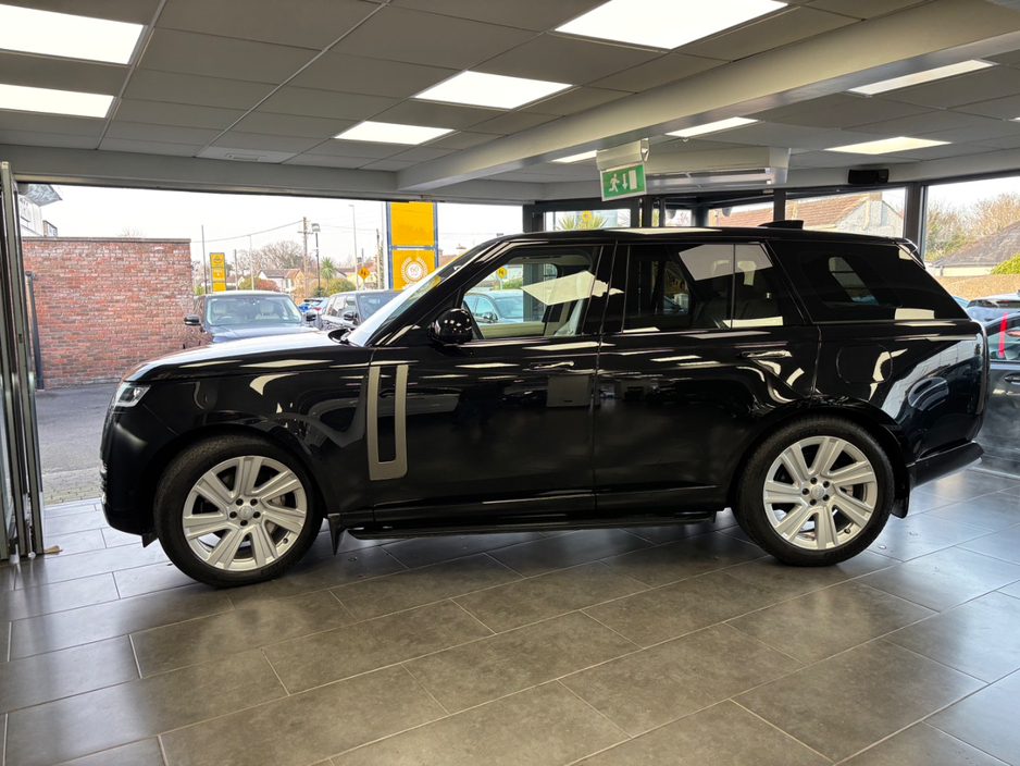 2025 Land Rover Range Rover 3L Petrol Plug-in Hybrid For Sale Images