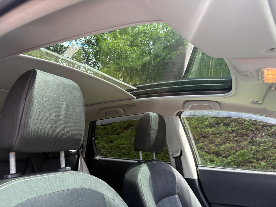 2011 Nissan Qashqai +2 1.5L Diesel For Sale Images