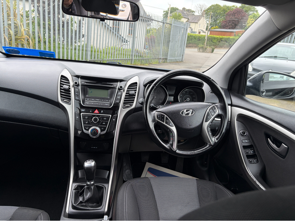 2013 Hyundai i30 1.4L Petrol For Sale Images