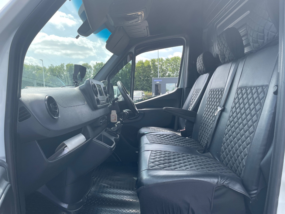 2021 Mercedes-Benz Sprinter 2.1L Diesel For Sale Images
