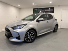 2022 Toyota Yaris 1.5L Hybrid For Sale Images